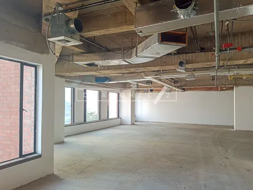 Oficina En Arriendo En Chicó Reservado