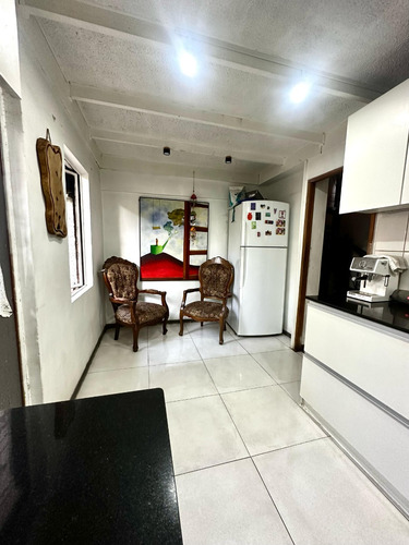 Remodelada, Luis Señoret 2d2b + 2est Y Bdga