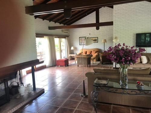 Casa Venta Sobre Laguna Del Diario Punta Del Este