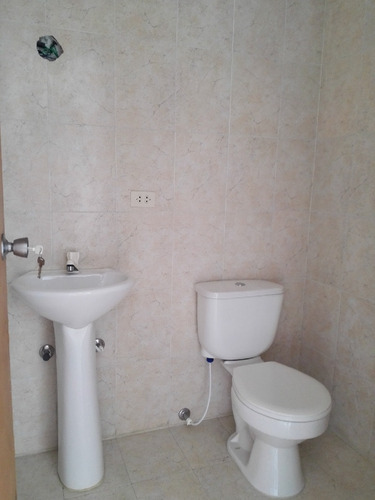 Imagen 7 de 12 de Apartamento Tipo Estudio En Campo Alegre Valencia Foa-1345