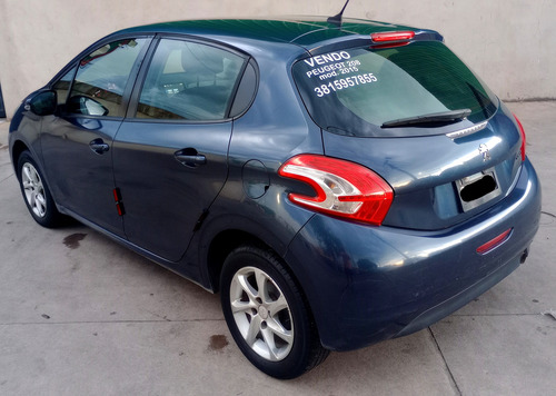 Peugeot 208 1.5 Allure Touchscreen