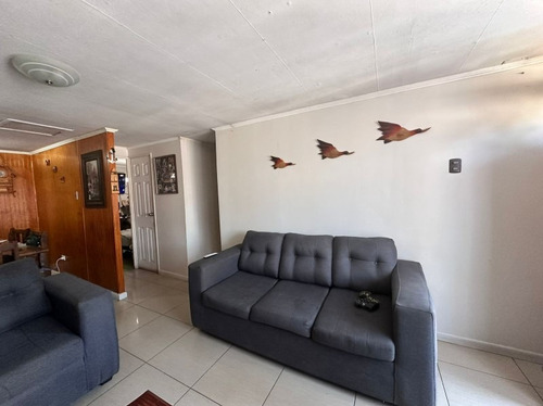 Venta De Cómoda Casa De 3d+1b+est En Maipú