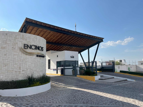 Casa 3 Recámaras 3 Baños, En Fraccionamiento Exclusivo