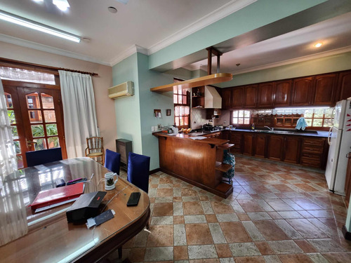 Vendo Importante Casa Zona Centro