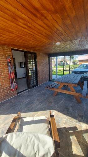 Imagen 9 de 14 de Casa A Estrenar Con Piscina Climatizada A 350 Mt.de Rambla. Playa Grande