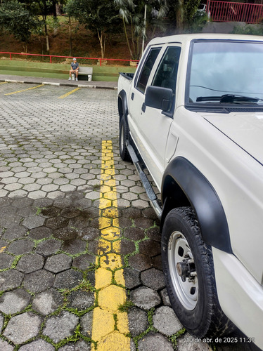 Mitsubishi L200 2.5 Gl Cab Dupla 4x4 4p