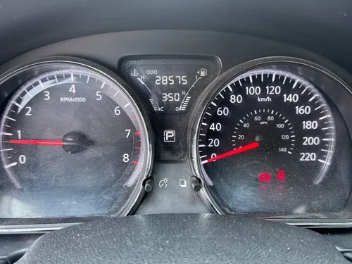 Nissan Versa Advance