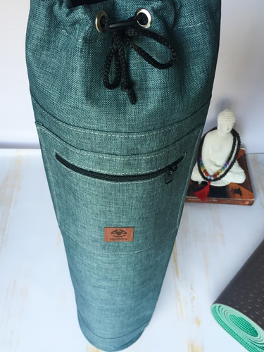 Imagen 2 de 3 de Bolso Porta Mat Yoga Liso Verde Melange Impermeable.