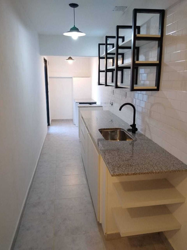 Departamento En Venta 70 9 Y 10 Refaccionado S/ Exp.