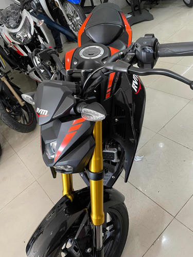 Imagen 8 de 10 de Rvm F5 250