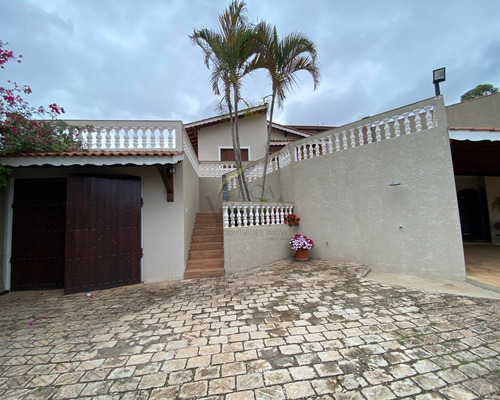 Linda Chácara A Venda, Com Casa De Alto Padrão, Para Lazer Ou Residir Em Piracaia, Vale Do Rio Cachoeira - Ch00043 - 68592605