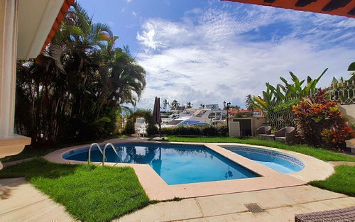Casa En Venta En Puerto Vallarta, Jalisco