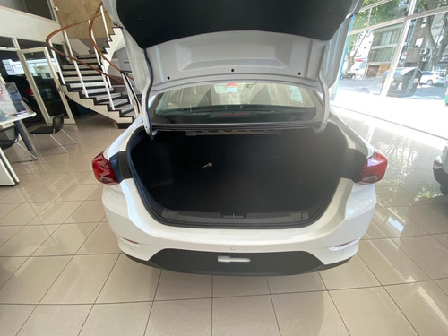 Imagen 9 de 23 de Chevrolet Onix Plus Premier || 1.0 T At 2023