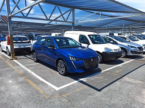 Peugeot 208 Feline Tiptronic