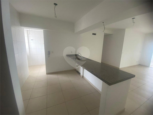 Imagem 2 de 17 de Apartamento Frente A Praia Com 3 Dormitórios - Reo535410