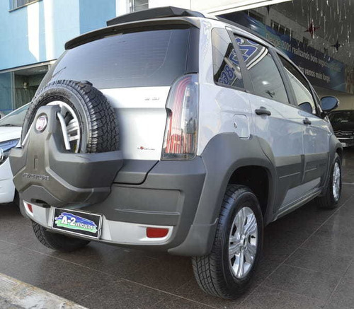 Fiat Idea Adventure Locker 1.8 2013