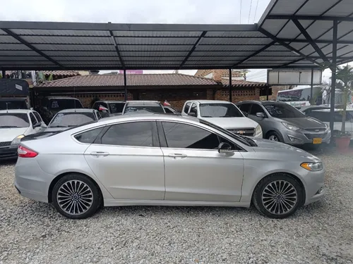 Ford Fusion 2.0 Titanium