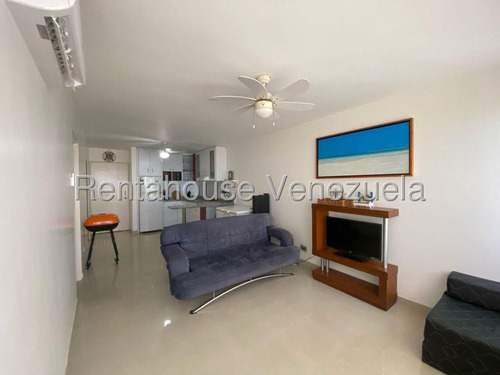 Playa Grande Apartamento En Venta