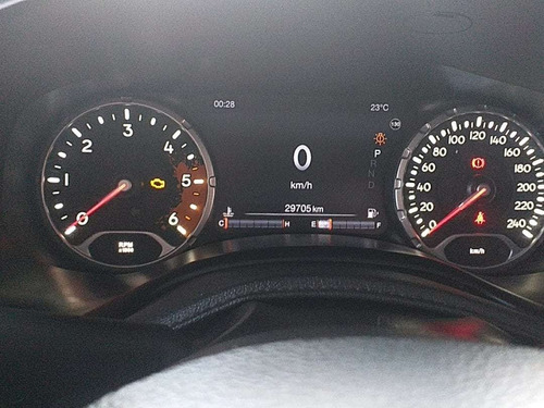 Imagem 8 de 14 de Jeep Renegade Longitude 2.0 Tb