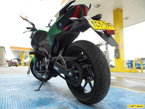 Imagen 7 de 15 de Bajaj Dominar 400