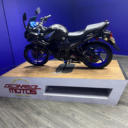 Yamaha Fazer 2015