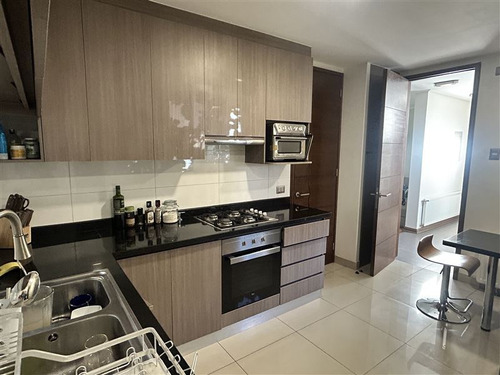 Casa En Venta De 4 Dorm+ Estar + Piscina En Chamiser