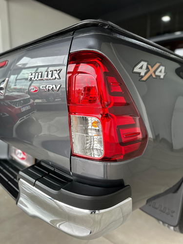 Toyota Hilux Pick-Up 2.8 Cd Srv 177cv 4x4