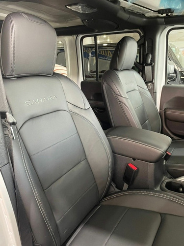 Imagen 3 de 7 de Jeep Wrangler 2021 3.7 Unlimited Sahara 3.6 4x4 At