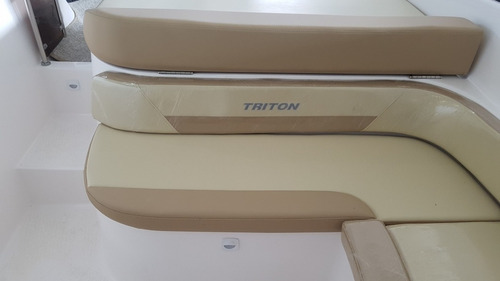 Triton 230 Cab - Nxboats Coral Real Focker Ventur