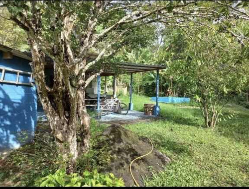 Vende Se Terreno/ Sítio Grande Com 2 Casa