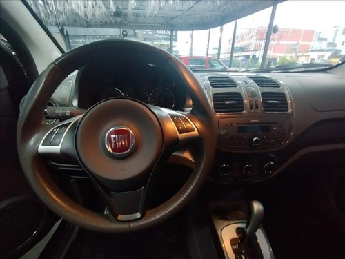 Fiat Grand Siena 1.6 Essence 16v Flex 4p Dualogic