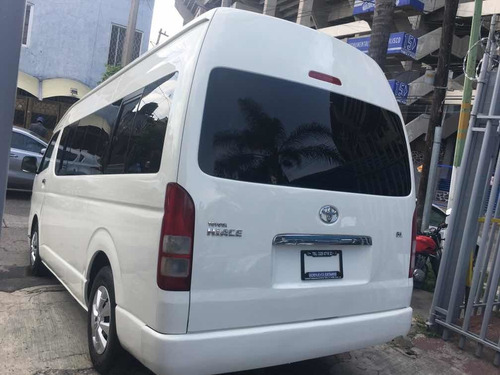 Imagen 4 de 6 de Toyota Hiace 2013 2.7 Bus 15 Pas Mt