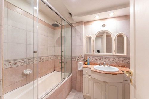Venta Triplex 7 Amb Pileta/jardin/cocheras