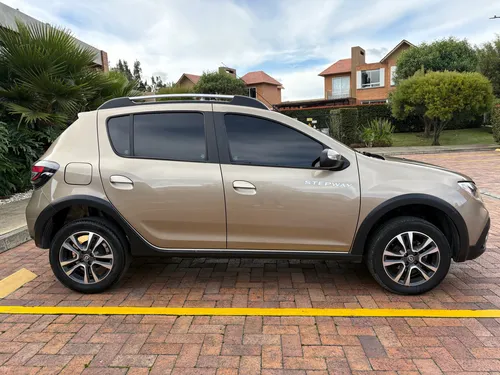 Renault Stepway 1.6 Dynamique Automática
