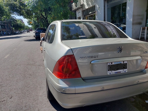 Peugeot 307 2.0 Sedan Xs Premium 143cv