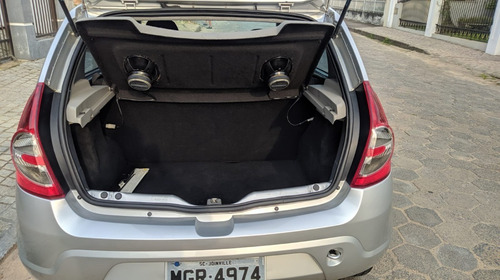 Renault Sandero 1.6 8v Expression 2009