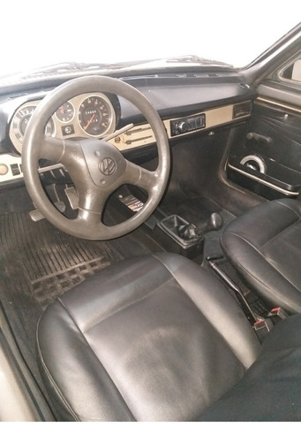Imagem 4 de 7 de Wolksvagen Passat Ls 1.6