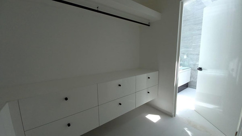 Imagen 17 de 30 de Casa Un Solo Nivel Zona Dorada