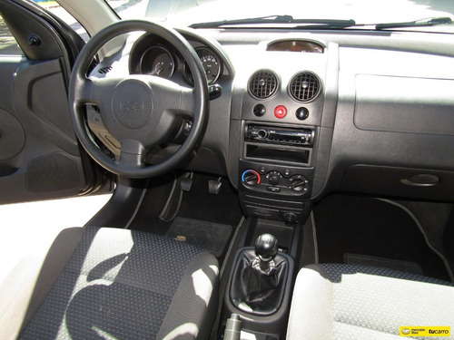 Chevrolet Aveo 1.5 Family