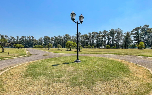 Venta! Terreno De 887 M2 En Azahares Del Paraná.