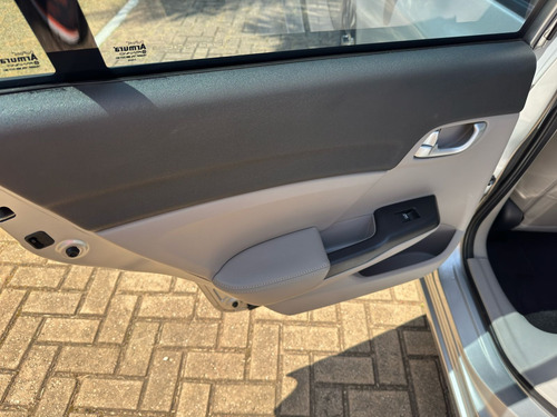 Honda Civic 2.0 Lxr Flex Aut. 4p