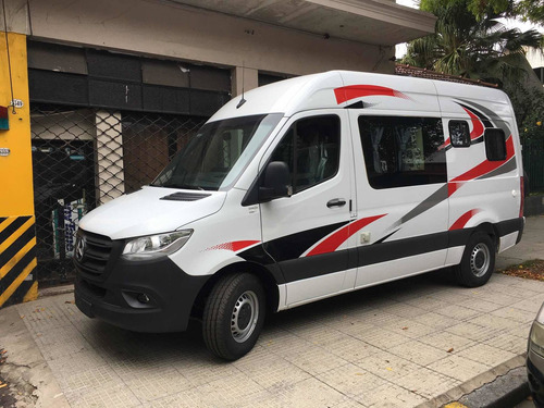 Mercedes Benz 416/0km 2021
