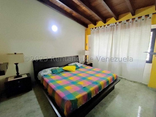Imagen 21 de 30 de Townhouse En Venta El Castaño, Conjunto Cerrado. Maracay 23-18675 Hc
