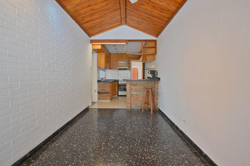 Casa En Venta 3 Dormitorios - Barrio Azcuenaga, Rosario