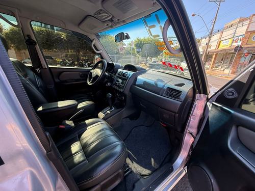 Mitsubishi Pajero TR4 2.0 4x2 Flex Aut. 5p