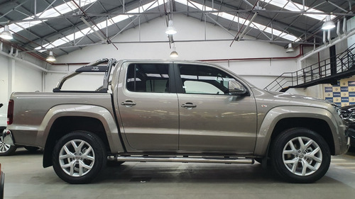 Imagen 13 de 25 de Volkswagen Amarok V6 Highline 258 Cv 0km My23 Bonificaciones