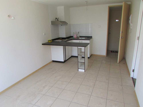 Metro Hospitales, Independencia (96677)