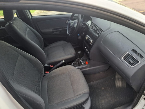Volkswagen Fox 1.0 MI 8V FLEX 4P MANUAL