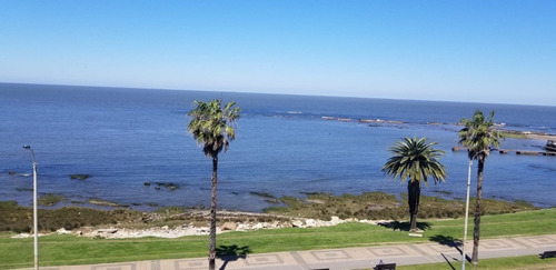 Imagen 1 de 18 de Venta Apartamento De 2 Dormitorios En Suite Con Vista Al Mar, Estrene, Vigilancia