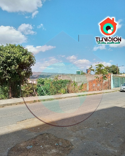 Imagen 6 de 6 de Terreno + Casa En Casco Central De Charallave (bulevar)